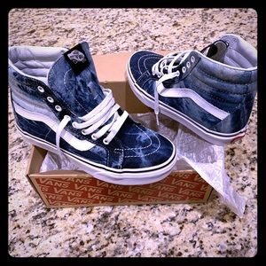 Vans- SK8 Hightop Acid Wash Denim Sneakers